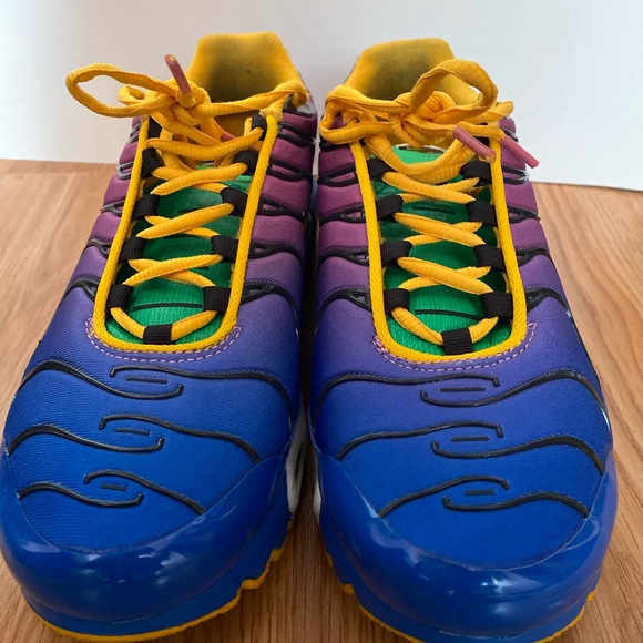 Nike Air Ultra Plus Size 6 Y/8 W Sneakers - Picture 6 of 11